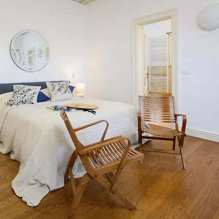 Elegant Brac 4 Bedrooms Shoreline Serenity Stunning Sea Views Walking Distance To * Murvica (Brac)