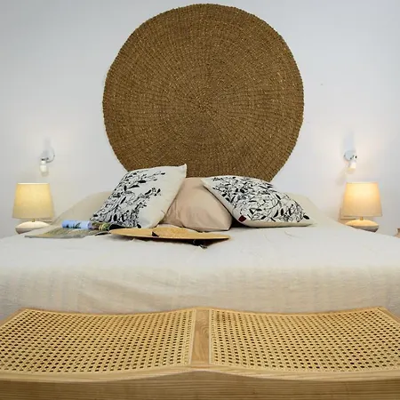 Beachfront Oasis: Elegant Brac Retreat With Sea Views Murvica (Brac)