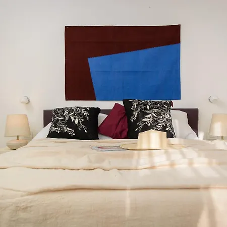 Elegant Brac 4 Bedrooms Shoreline Serenity Stunning Sea Views Walking Distance To Villa